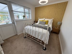 Photo 21- click for photo gallery